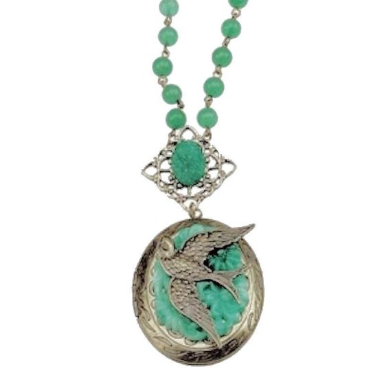 Pendant Necklace Jaded Desire Locket - Click Image to Close