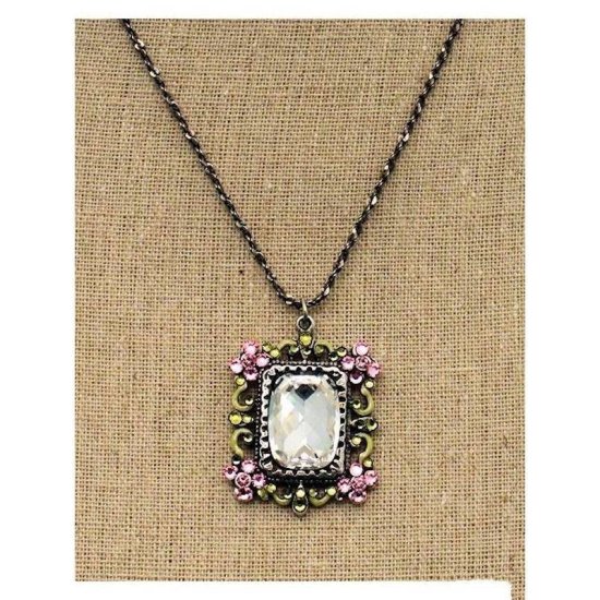 Pendant Necklace Crystal Reflection - Click Image to Close