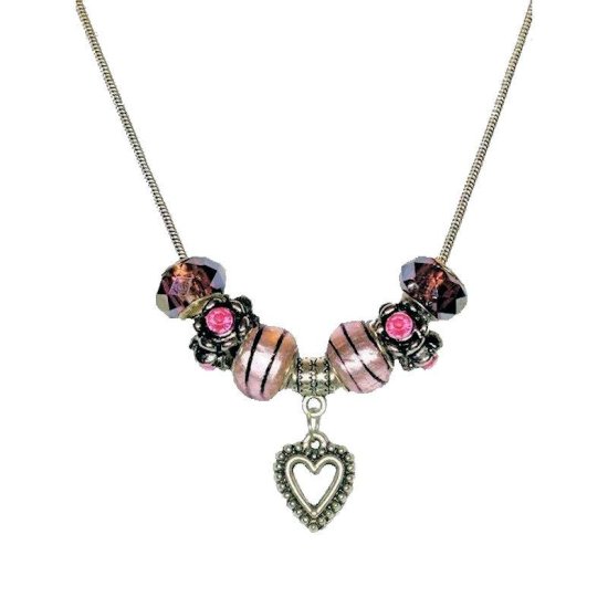 Beaded Necklace Love is Magical - Click Image to Close