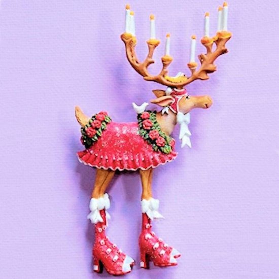 Lapel Pin Dash Away Donna Reindeer - Click Image to Close